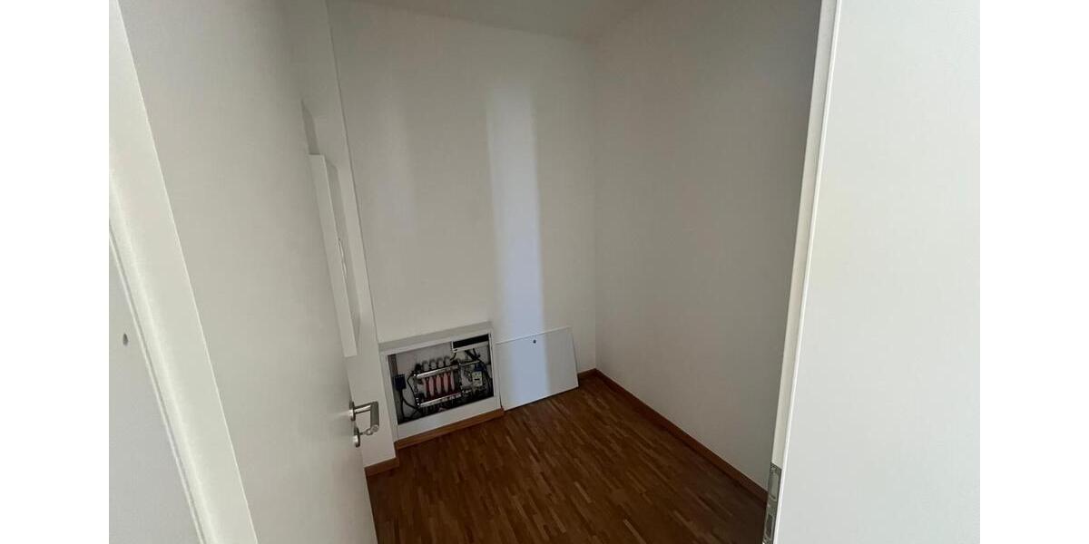 Dachgeschoßwohnung Hannover Döhren-Wülfel - 2 Zimmer, 69 m&sup2;, 1.095&euro; | Angebot:24611642
