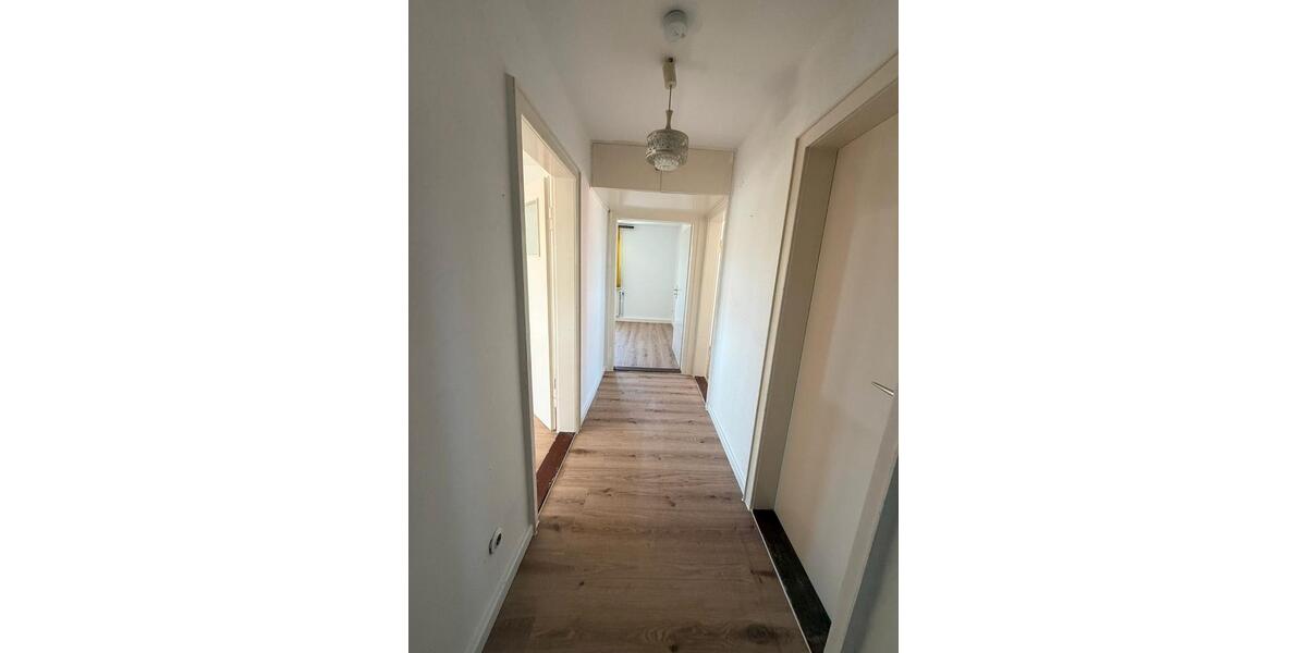 Etagenwohnung Langenhagen Engelbostel - 2.5 Zimmer, 65 m&sup2;, 850&euro; | Angebot:26263982