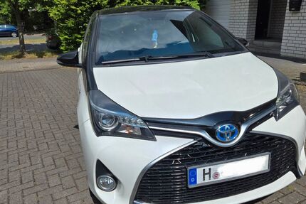 Toyota Yaris 61.000 km 12.950 &euro; Laatzen 30880