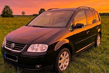 VW Touran 283.000 km 2.300 &euro; Sarstedt 31157