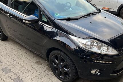 Ford Fiesta 192.000 km 2.300 &euro; Hannover 30177