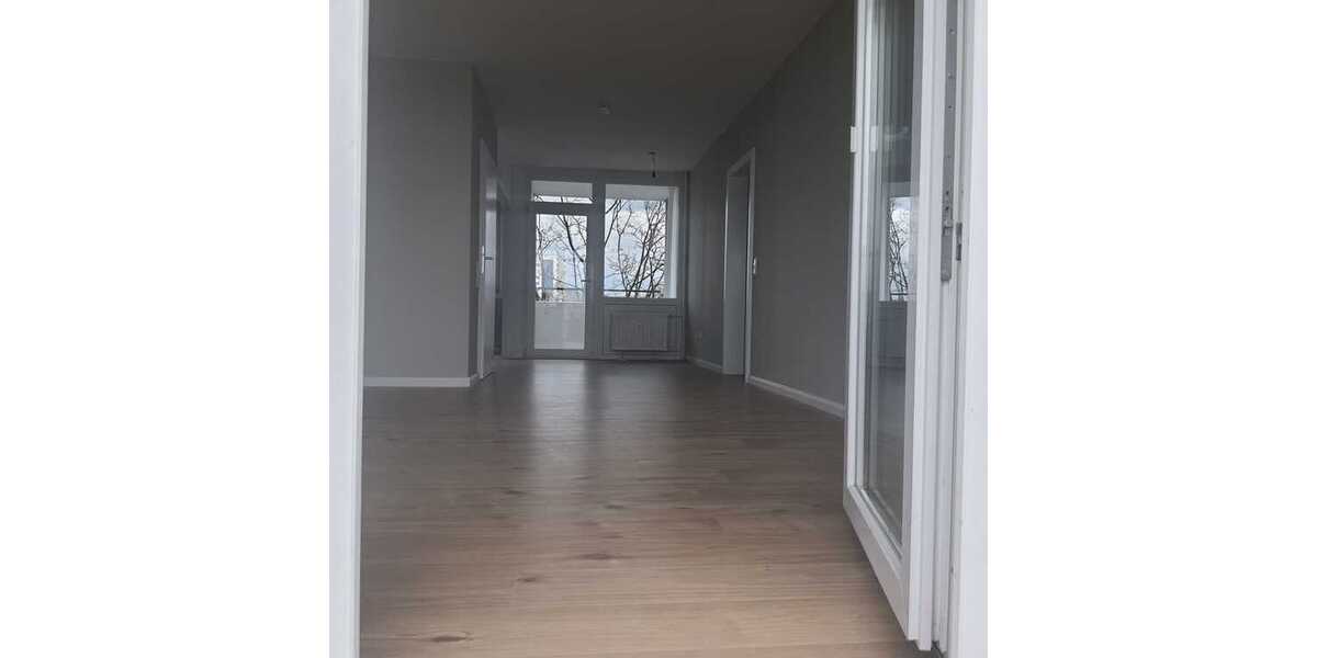 Wunderschöne 3 Zim.erste Bezug, Garage, Loggia bei Hannover - 3.5 Laatzen | Angebot:26058148