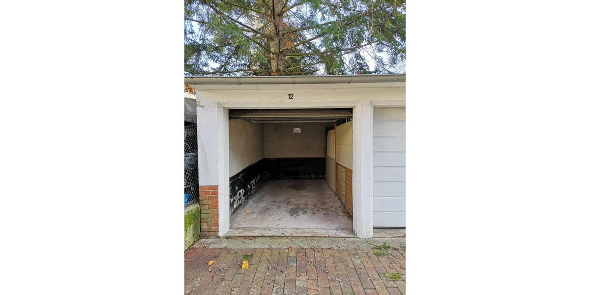 Garagen / Stellplätze Hannover Herrenhausen-Stöcken - 85&euro; | Angebot:24629239