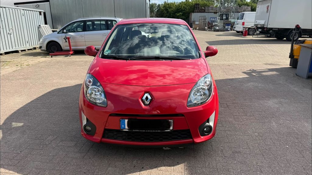 Renault Twingo 111.684 km 2.500 &euro; Langenhagen 30851