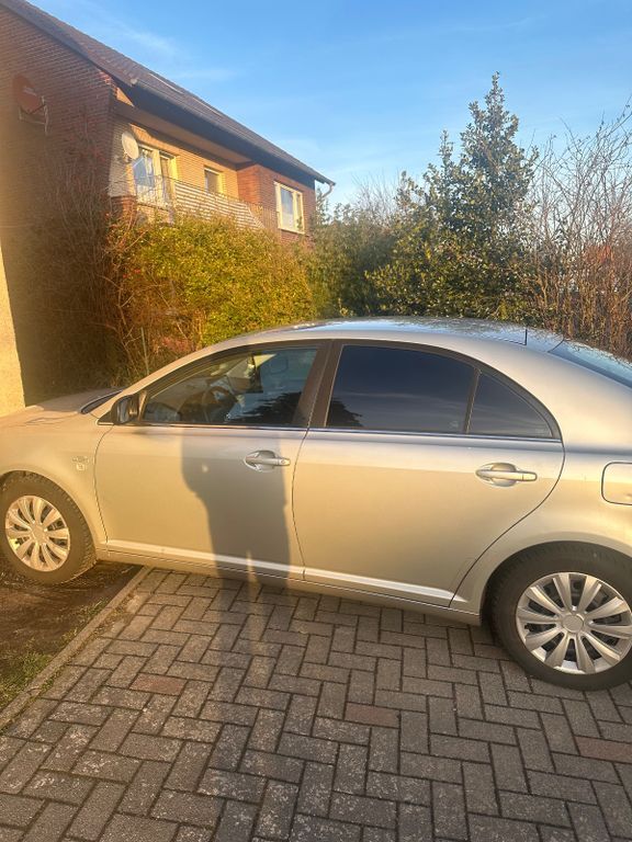 Toyota Avensis 233.000 km 1.000 € Wunstorf 31515