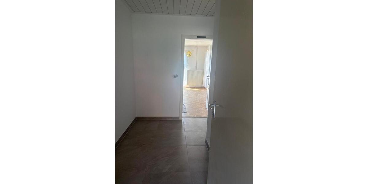 Einfamilienhaus Hannover Bothfeld-Vahrenheide - 6 Zimmer, 240 m&sup2;, 549.000&euro; | Angebot:27185316