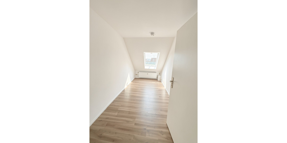 Dachgeschoßwohnung Hannover Vahrenwald-List - 3 Zimmer, 73 m&sup2;, 840&euro; | Angebot:25721761