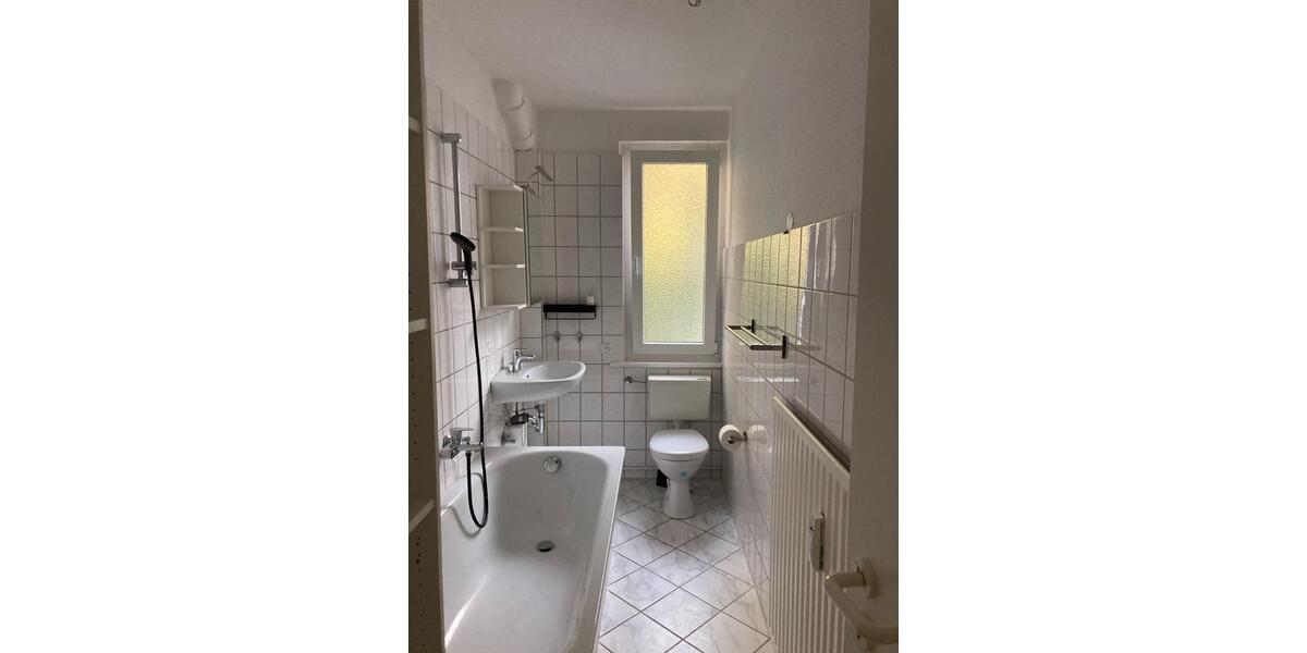 Etagenwohnung Hannover Vahrenwald-List - 3 Zimmer, 80 m&sup2;, 790&euro; | Angebot:26004711