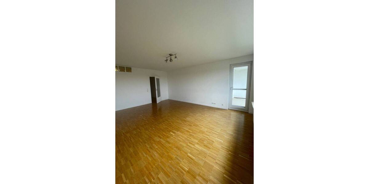 Etagenwohnung Hannover Burg - 2 Zimmer, 66 m&sup2;, 590&euro; | Angebot:26891576