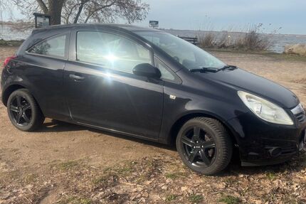 Opel Corsa 100.060 km 2.450 &euro; Hannover 30625