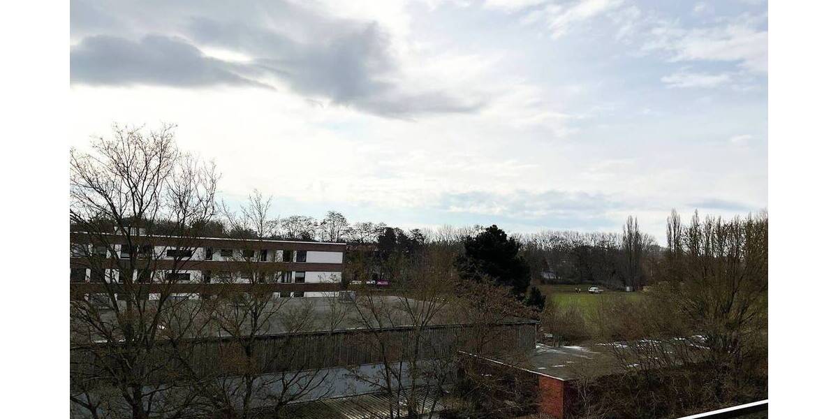 Etagenwohnung Hannover Döhren - 4 Zimmer, 118 m&sup2;, 1.690&euro; | Angebot:26512633