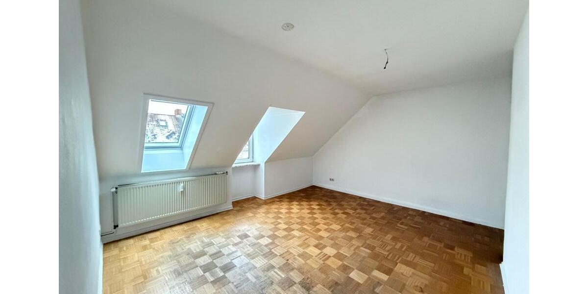 Dachgeschoßwohnung Hannover Vahrenwald-List - 3 Zimmer, 68 m&sup2;, 945&euro; | Angebot:24794891