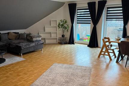 Wohnung Giesen - 4 Zimmer, 118 m&sup2;, 1.110&euro; | Angebot:25100685