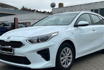 Kia ceed Sportswagon 96.500 km 10.900 € Hannover 30625