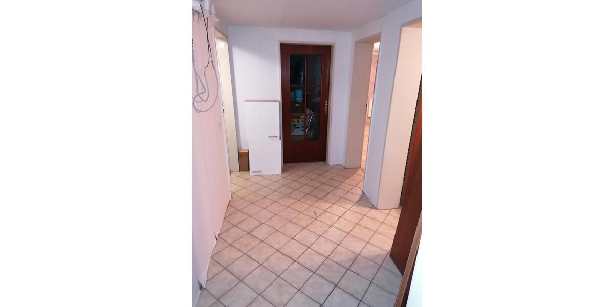Etagenwohnung Burgdorf - 4 Zimmer, 100 m&sup2;, 800&euro; | Angebot:26507153