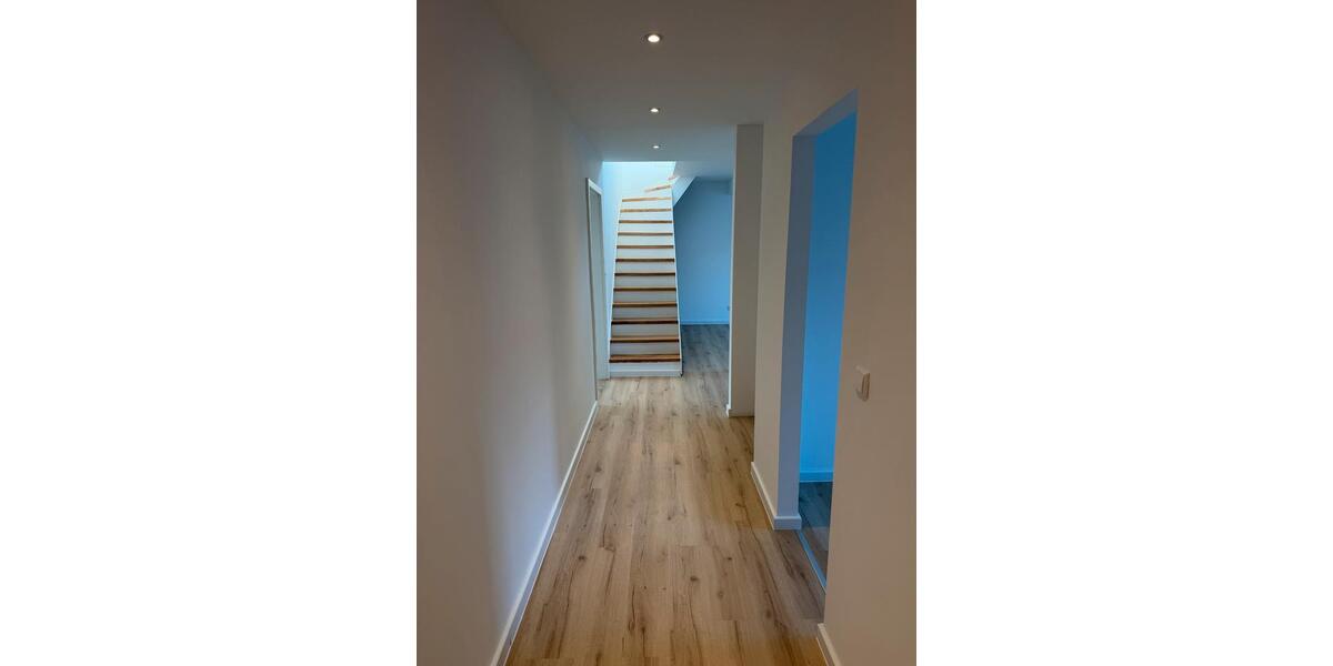 Maisonettenwohnung Seelze - 6 Zimmer, 140 m&sup2;, 460.000&euro; | Angebot:27298191