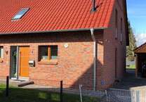 Haus zum Mieten in Burgwedel 1.800 € 128 m²