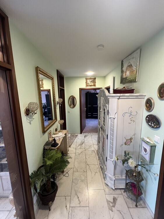 REDUZIERT! Saniertes Penthouse in Laatzen – 3-Zimmer-Traumwohnung mit Balkon & Fahrstuhl! 3 zimmer