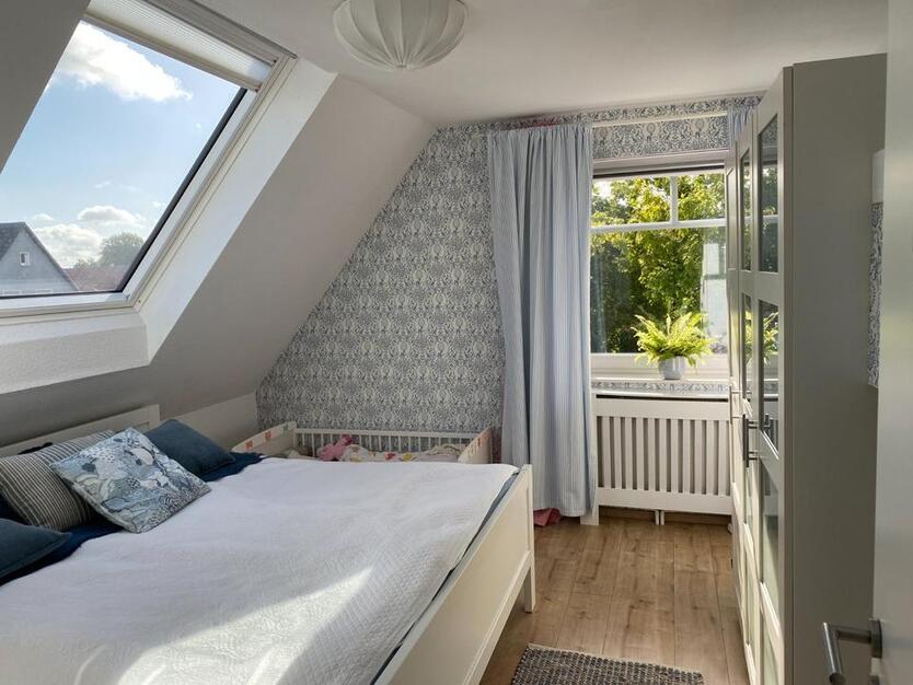 Modernisiertes Zweifamilienhaus in ruhiger Lage! von Privat