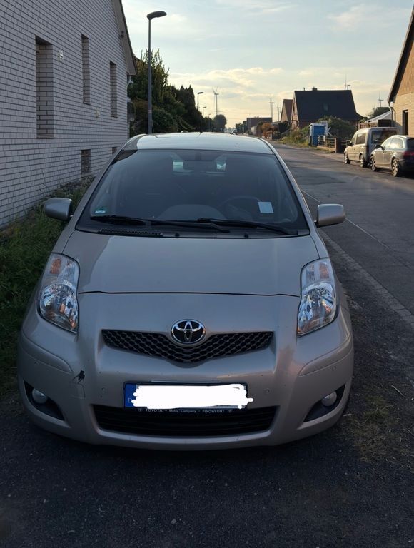 Toyota Yaris 272.674 km 1.900 € Pattensen 30982