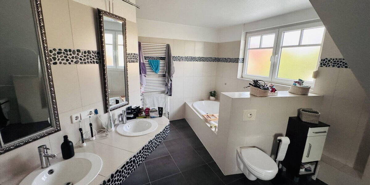 Einfamilienhaus Seelze Harenberg - 5 Zimmer, 180 m&sup2;, 619.000&euro; | Angebot:26471007