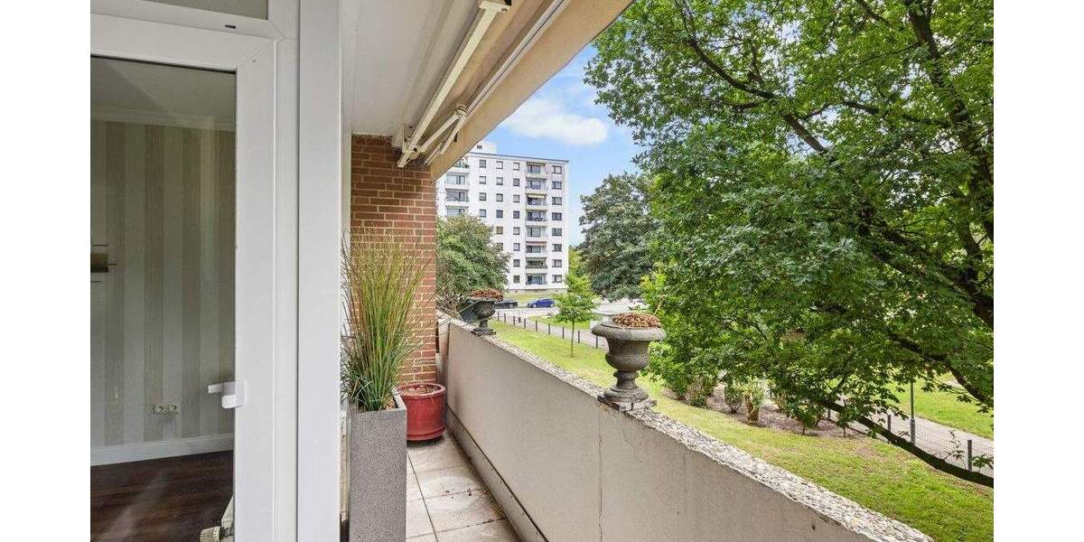 Etagenwohnung Hannover / Anderten Anderten - 4 Zimmer, 175 m&sup2;, 395.000&euro; | Angebot:25196775