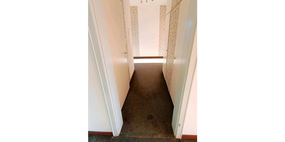 Etagenwohnung Laatzen - 3 Zimmer, 83 m&sup2;, 185.000&euro; | Angebot:26003723