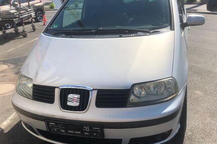 Seat Alhambra 273.000 km 2.700 € Hannover 30880