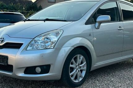 Toyota Corolla Verso 147.000 km 5.490 &euro; Hannover, Wettbergen 30457