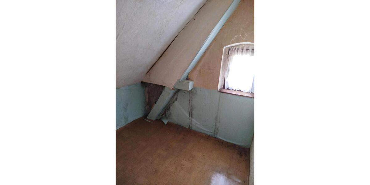 Reihenhaus Garbsen - 6 Zimmer, 170 m&sup2;, 130.000&euro; | Angebot:25268510