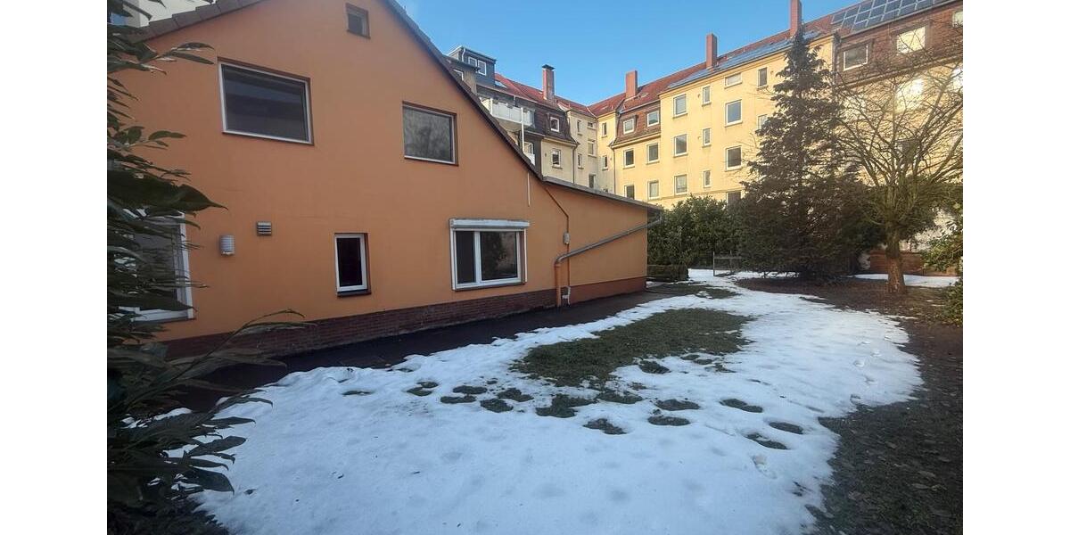 Einfamilienhaus Hannover Buchholz-Kleefeld - 4 Zimmer, 180 m&sup2;, 1.950&euro; | Angebot:25131400