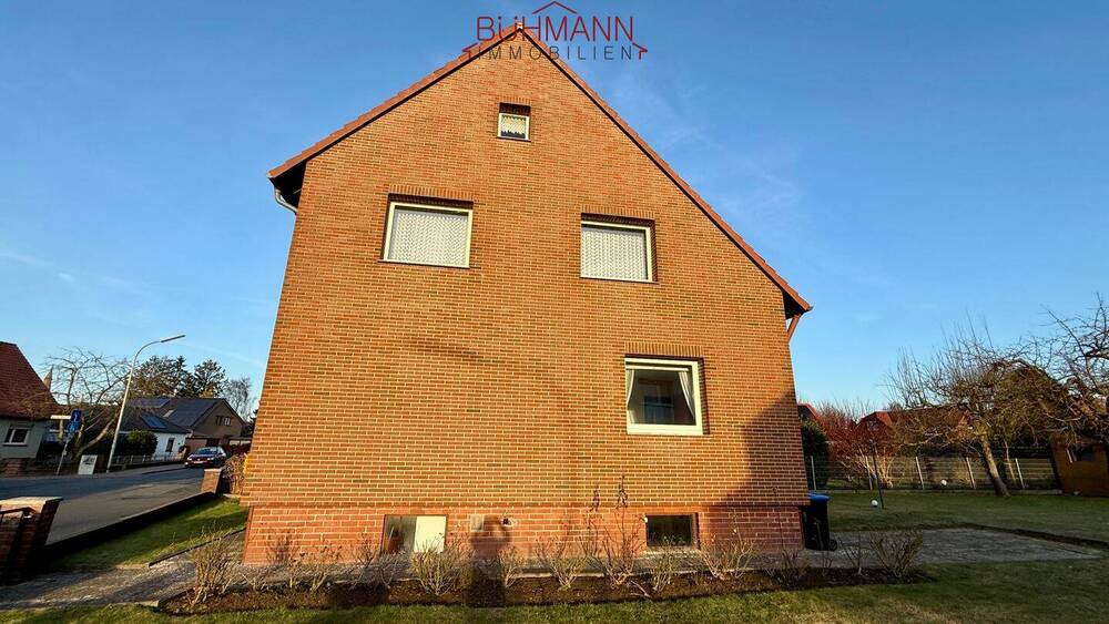 Doppelhaushälfte Hagenburg - 4 Zimmer, 122 m&sup2;, 199.000&euro; | Angebot:26139207