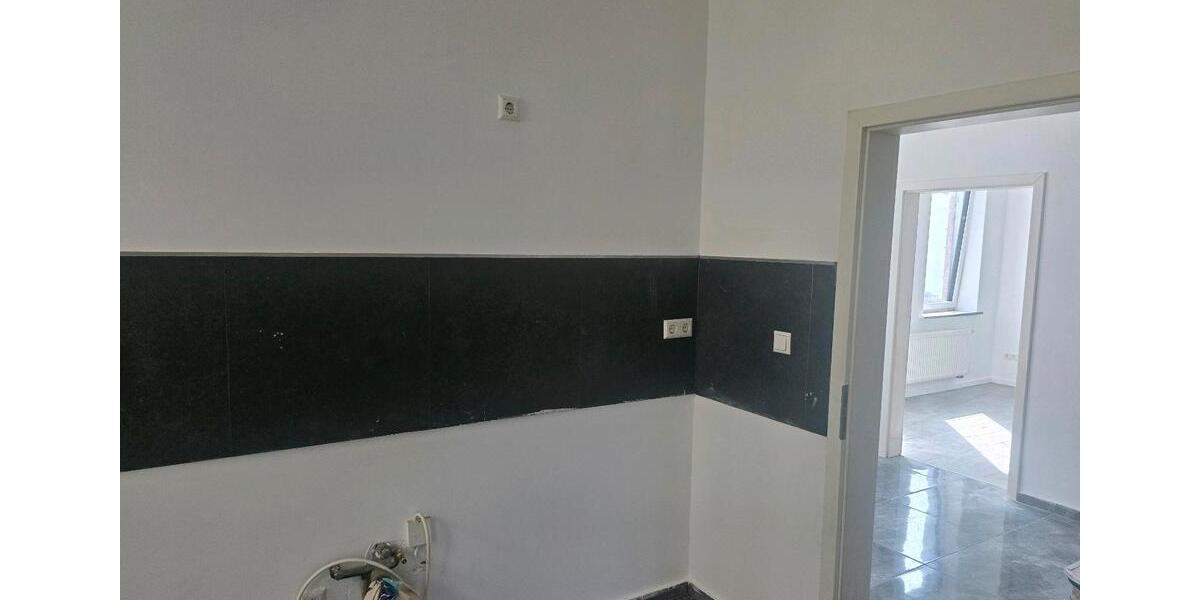 Etagenwohnung Seelze - 6 Zimmer, 122 m&sup2;, 1.500&euro; | Angebot:26112870
