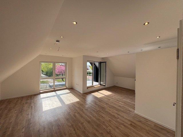 Dachgeschoßwohnung Burgdorf - 2 Zimmer, 70 m&sup2;, 830&euro; | Angebot:26340891