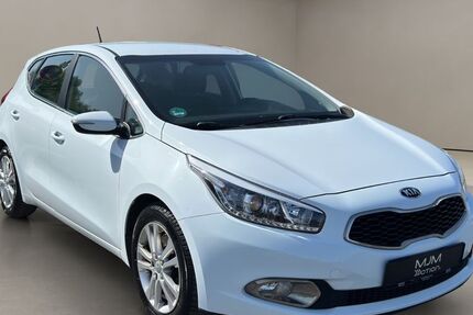 Kia ceed / Ceed 59.000 km 9.890 &euro; Barsinghausen 30890
