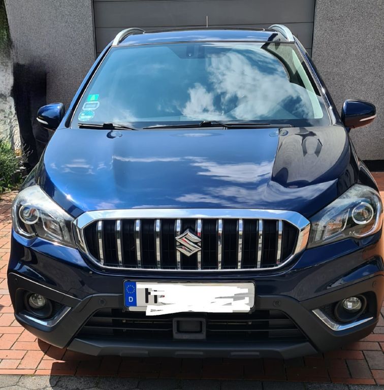 (SX4) S-Cross
