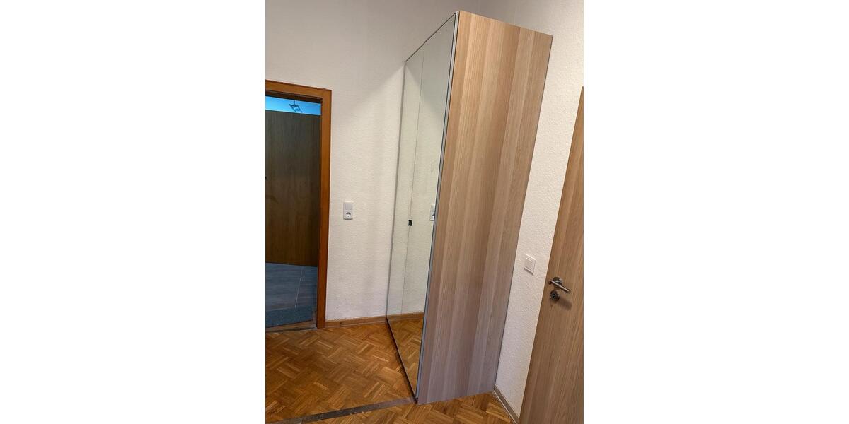 Etagenwohnung Ronnenberg - 2 Zimmer, 25 m&sup2;, 900&euro; | Angebot:26239068
