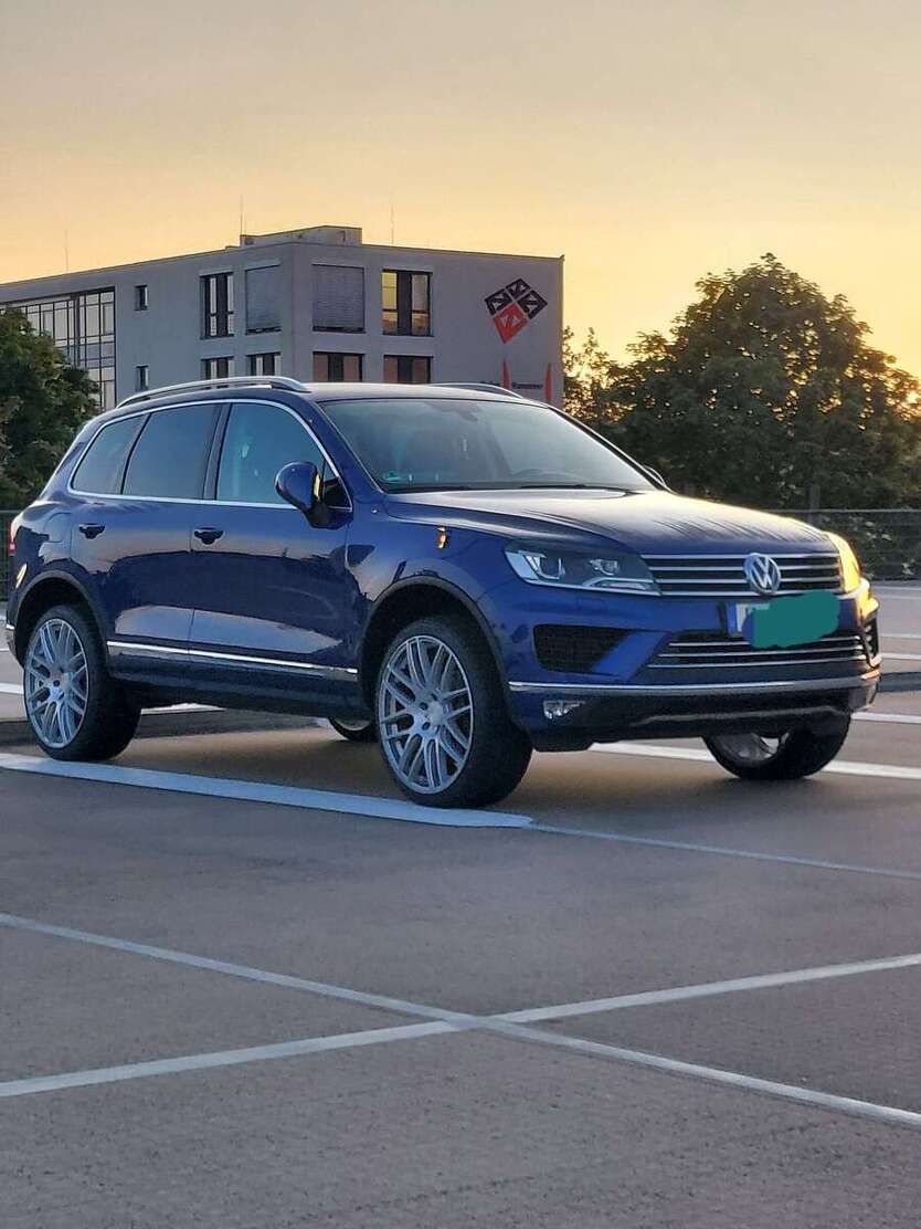 VW Touareg 149.000 km 24.400 € Wunstorf 31515