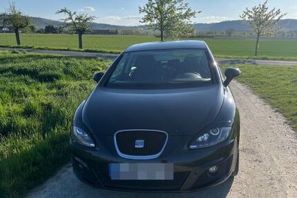 Seat Leon 247.639 km 2.999 &euro; Springe 31832