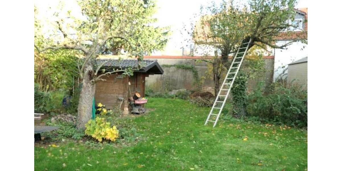 Provisionsfrei: 4-Zimmer-Fachwerkhaus und Carport in Sehnde-Ilten 4 zimmer