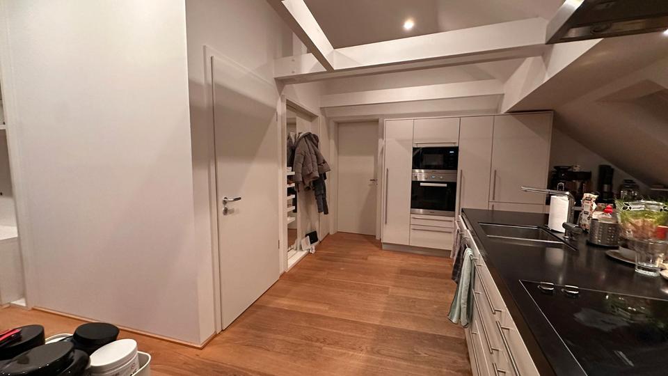 Einfamilienhaus Hannover - 24 Zimmer, 111 m&sup2;, 950&euro; | Angebot:26121362