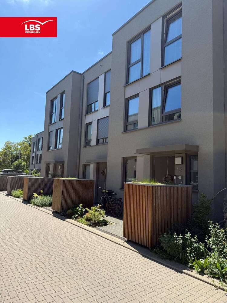 Haus zum Kaufen in Hannover 785.000 € 126 m²