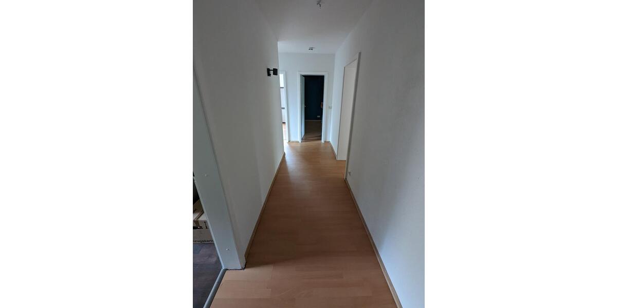 Hochparterre Hannover Döhren-Wülfel - 3 Zimmer, 79 m&sup2;, 880&euro; | Angebot:25988537
