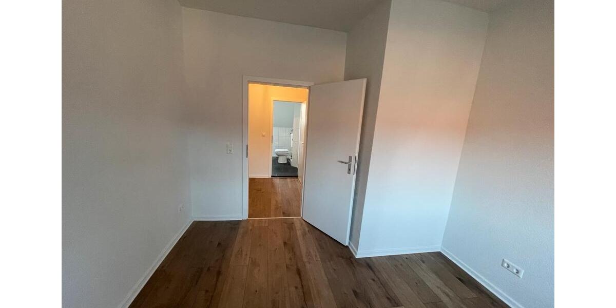Dachgeschoßwohnung Hannover Linden-Limmer - 2 Zimmer, 51 m&sup2;, 500&euro; | Angebot:27625446