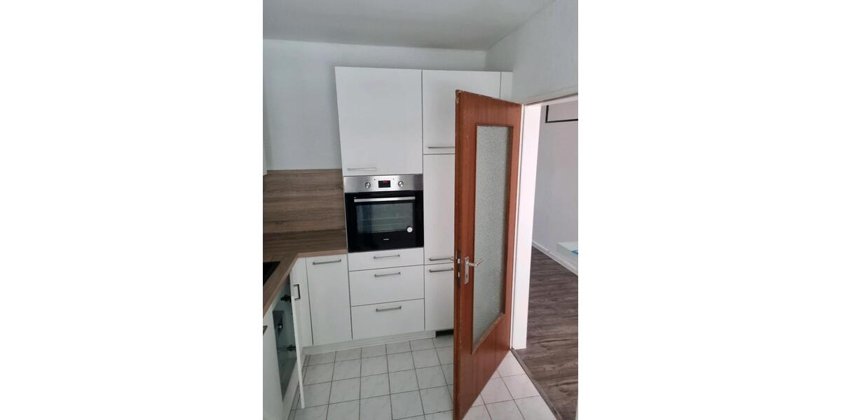 Etagenwohnung Ronnenberg - 3 Zimmer, 81 m&sup2;, 200.000&euro; | Angebot:25902701