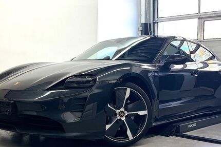 Porsche Taycan 29.600 km 61.990 &euro; Hannover 30453