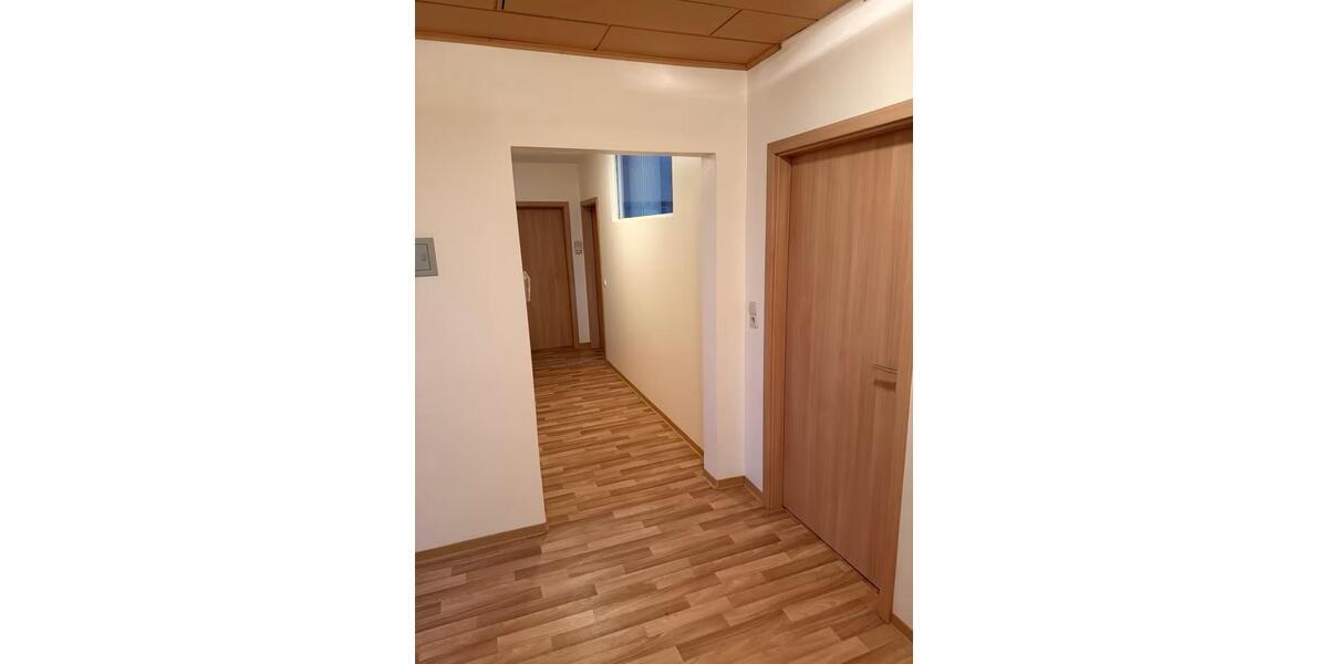 Dachgeschoßwohnung Neustadt am Rübenberge - 4 Zimmer, 96 m&sup2;, 154.700&euro; | Angebot:26101965