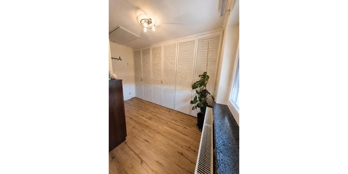 Reihenhaus Garbsen - 5.5 Zimmer, 135 m&sup2;, 360.000&euro; | Angebot:27229418
