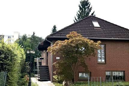 Haus zum Kaufen in Hannover Kirchrode 840.000 € 215 m² 6 zimmer