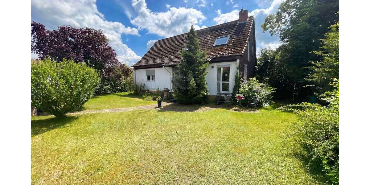 Einfamilienhaus Burgdorf - 5 Zimmer, 171 m&sup2;, 420.000&euro; | Angebot:27000163